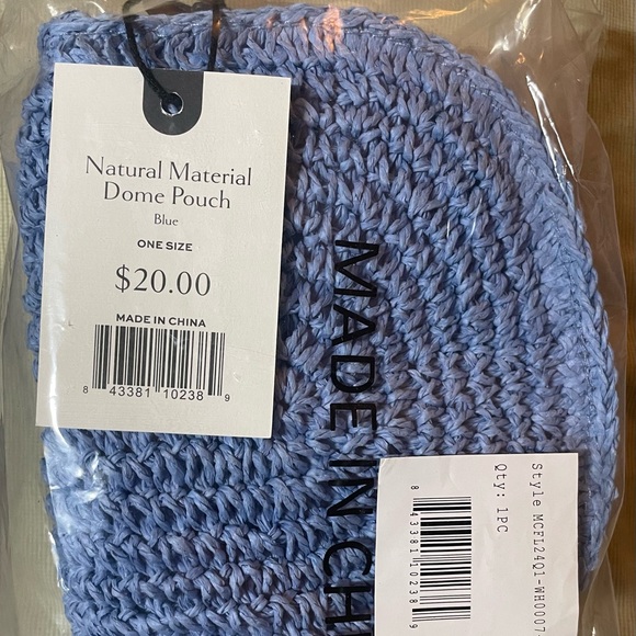 Macy’s Flower Show Small Dome Pouch - NWT - Picture 6 of 6